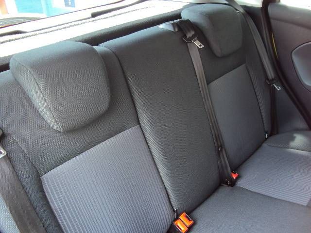 2010 Ford Fiesta 1.25 60PS Edge 5-dr Hatchback image 7