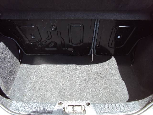 2010 Ford Fiesta 1.25 60PS Edge 5-dr Hatchback image 8