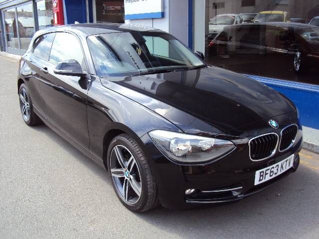 2013 BMW 1 Series 116i Sport 3-dr Hatchback image 1