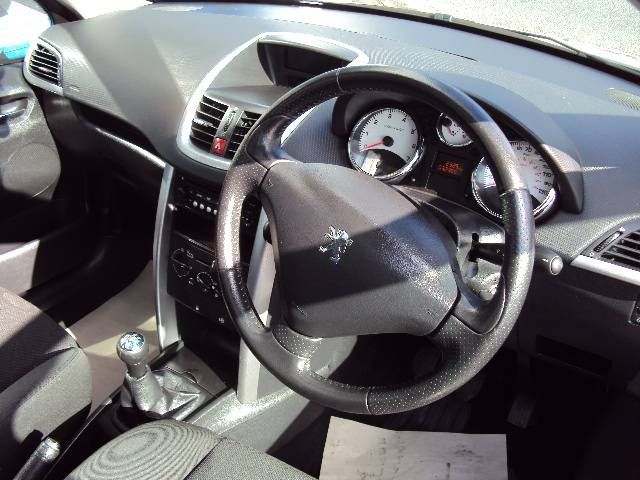 2008 Peugeot 207 1.4 Sport Cielo 5-dr Hatchback image 5