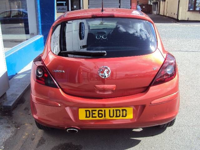 2011 Vauxhall Corsa 1.2 16v SXi 3-dr Hatchback image 4