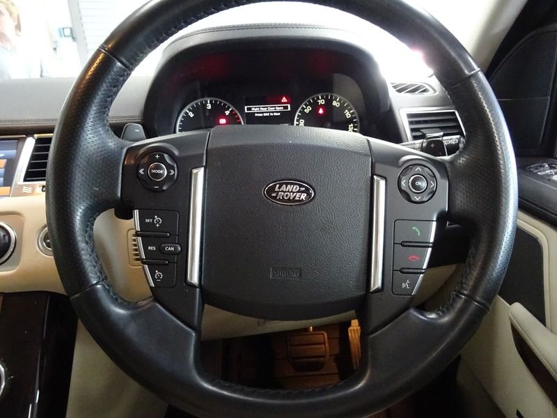 2010 Land Rover Range Rover Sport image 8