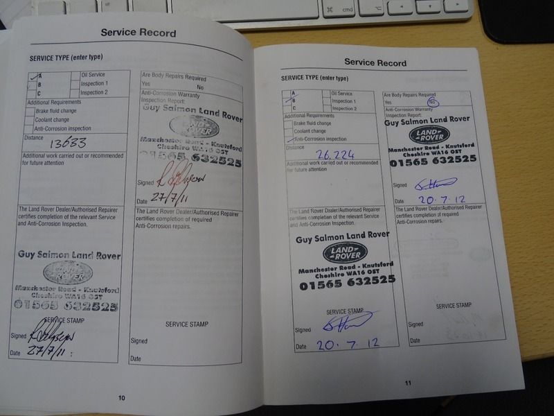 2010 Land Rover Range Rover Sport image 9