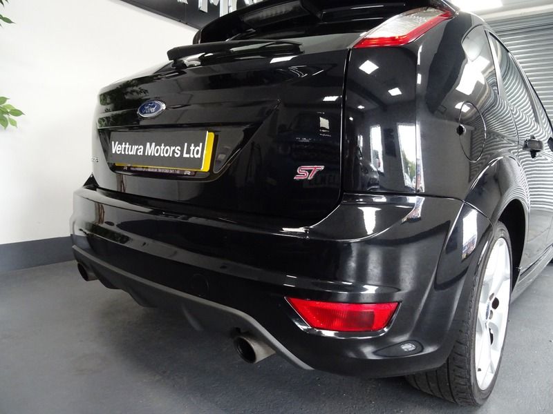 2009 Ford Focus image 3