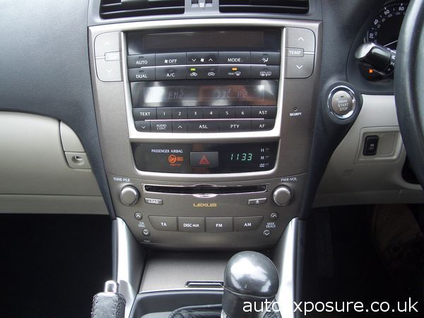 2009 Lexus Is 220 Desel 220d SE image 7