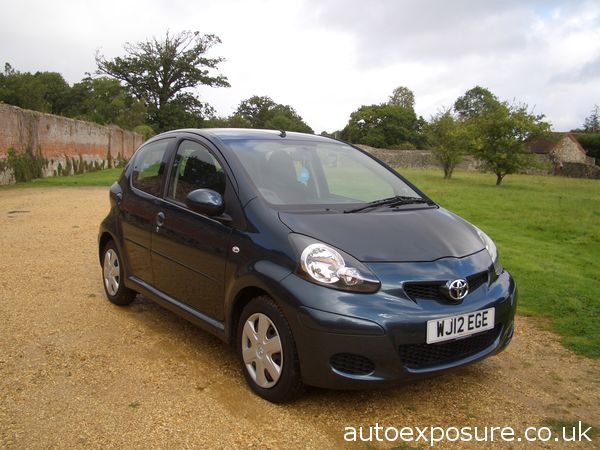 2012 Toyota AYGO 1.0 VVT-i Ice image 1
