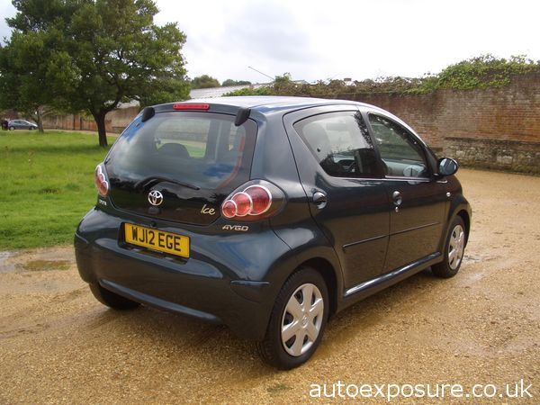 2012 Toyota AYGO 1.0 VVT-i Ice image 4