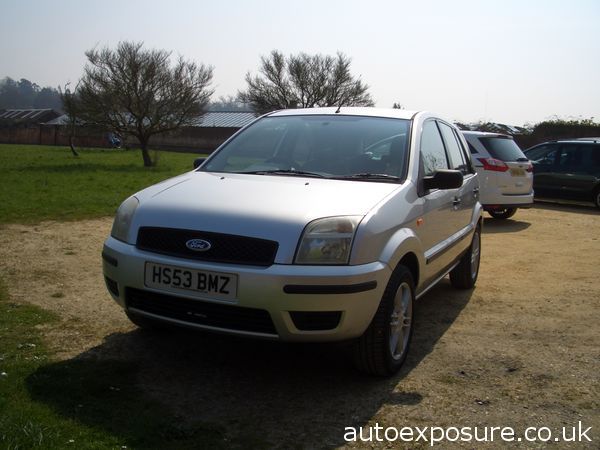 2004 Ford Fusion 1.4 1 5dr image 2