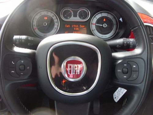 2013 Fiat 500 L 1.6 POP STAR DIESEL image 7