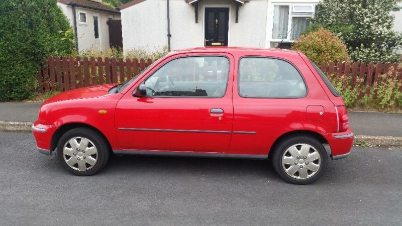2000 lovely Nissan a micra image 2