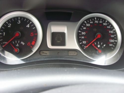 2012 Renault Clio 1.5 dCi FAP Expression Eco Pack 5dr image 8