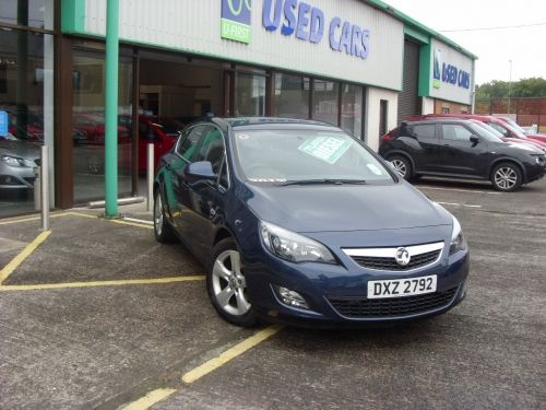 2012 Vauxhall Astra SRI 2.0cdti eCOLFLEX image 1