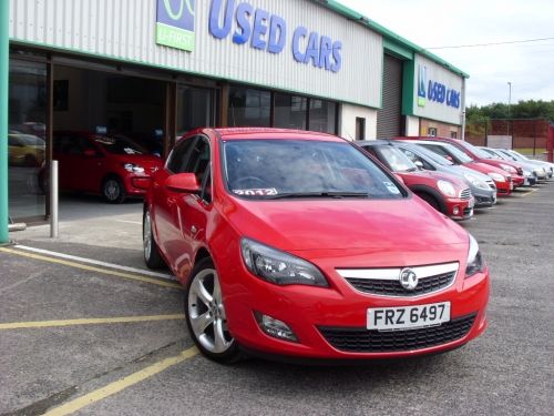 2012 Vauxhall Astra SRI 1.6 image 1