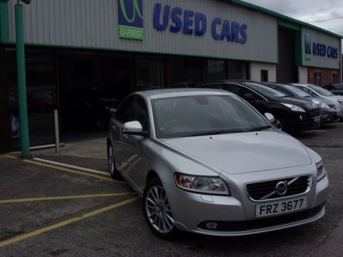 2013 Volvo S40 SE LUX e-drive image 1