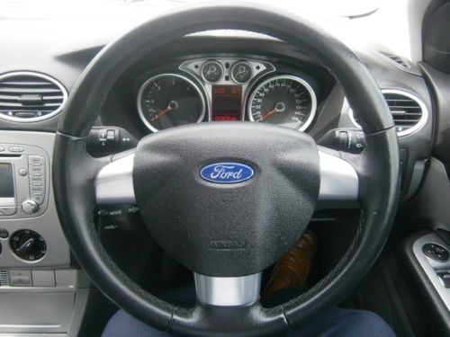 2011 Ford Focus 1.6 TDCI ZETEC image 6