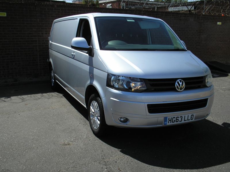 2014 VW Transporter 2.0TDi (102PS) image 1
