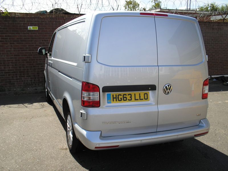 2014 VW Transporter 2.0TDi (102PS) image 4
