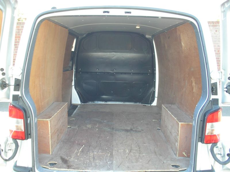 2014 VW Transporter 2.0TDi (102PS) image 5