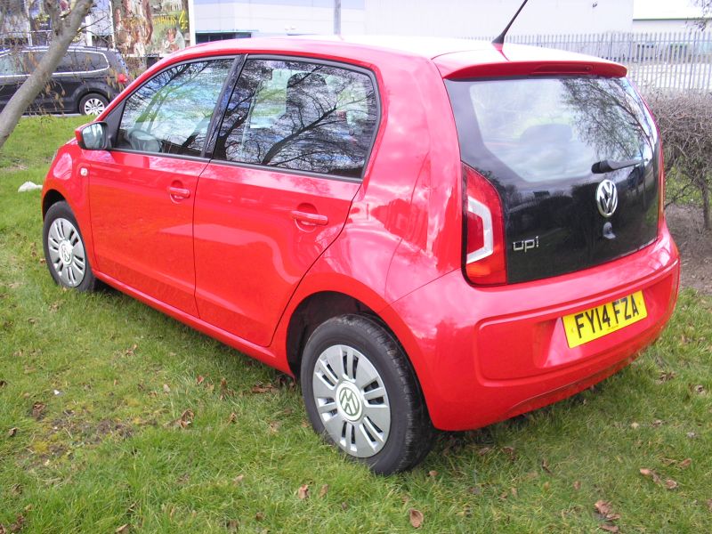 2014 VW Up! Move image 3