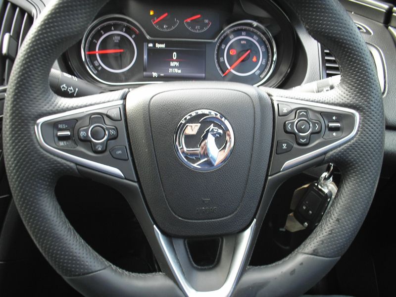 2014 Vauxhall Insignia image 7