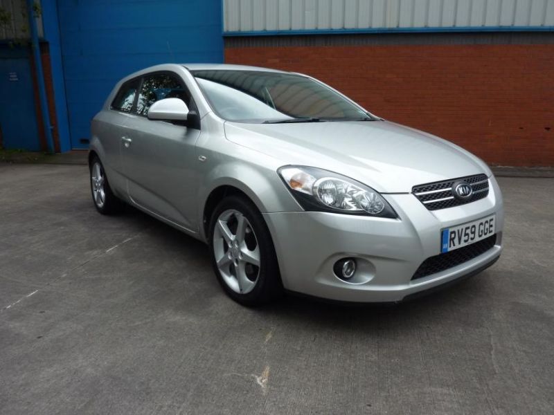 2009 KIA CEED PRO CEED 3 CRDI image 1