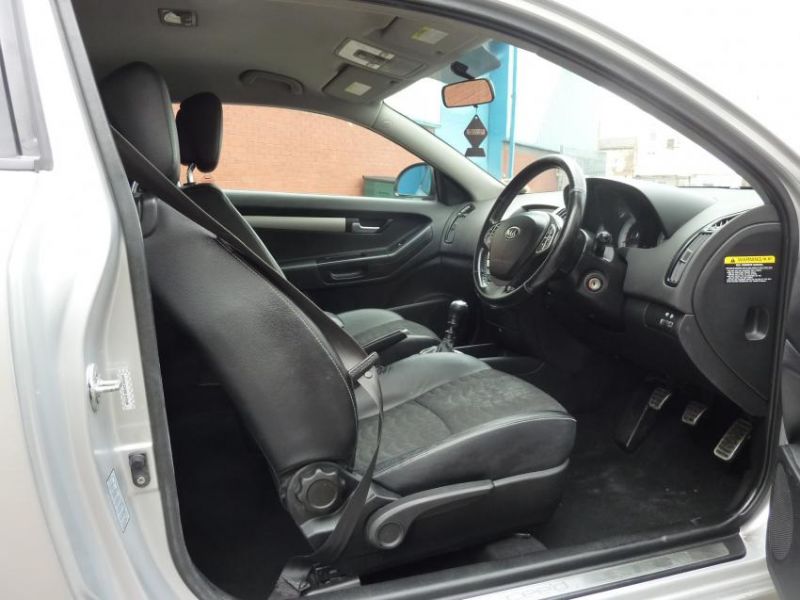 2009 KIA CEED PRO CEED 3 CRDI image 6