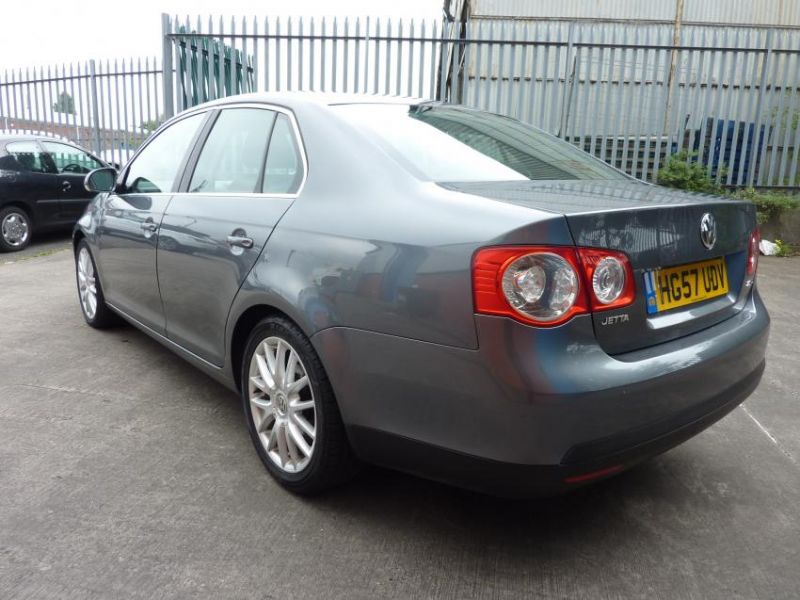 2007 VOLKSWAGEN JETTA SPORT TDI image 3