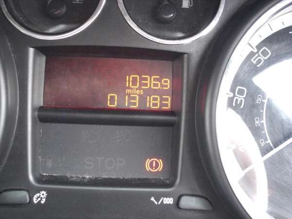 2012 Peugeot 308 1.6 Hdi Active image 6