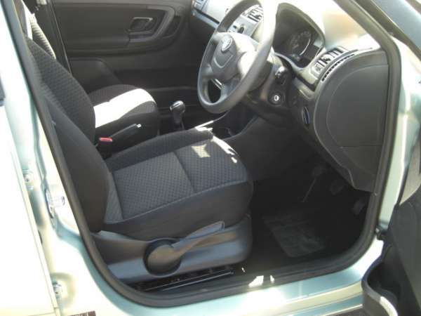 2012 Skoda Fabia 1.6 1.6 TDi CR SE image 5