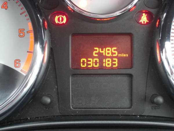 2012 Peugeot 207 1.6 Hdi Active image 8