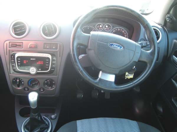 2008 Ford Fusion i.4 TDCi Plus image 5