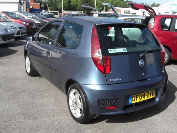2004 Fiat Punto 1.2 Active Sport 16v image 3