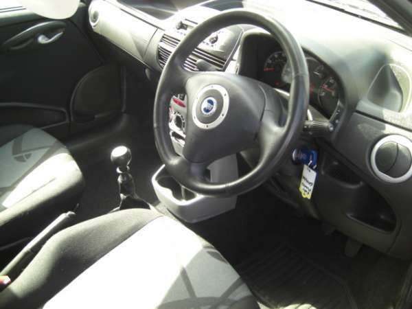 2004 Fiat Punto 1.2 Active Sport 16v image 5