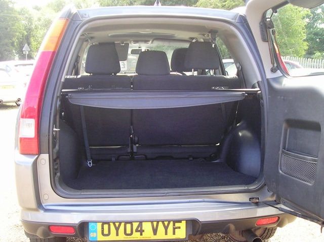 2004 Honda CR-V image 7