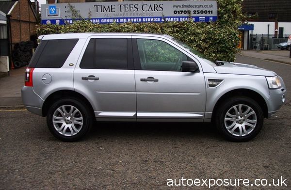 2010 LAND ROVER FREELANDER 2.2 Td4 HSE 4x4 image 4