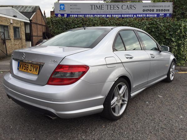 2008 MERCEDES-BENZ C CLASS C320 CDI Sport image 3