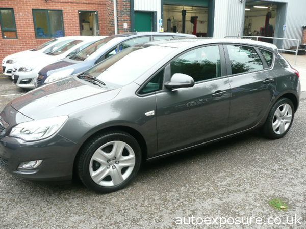 2010 VAUXHALL ASTRA 1.6i 16V image 3