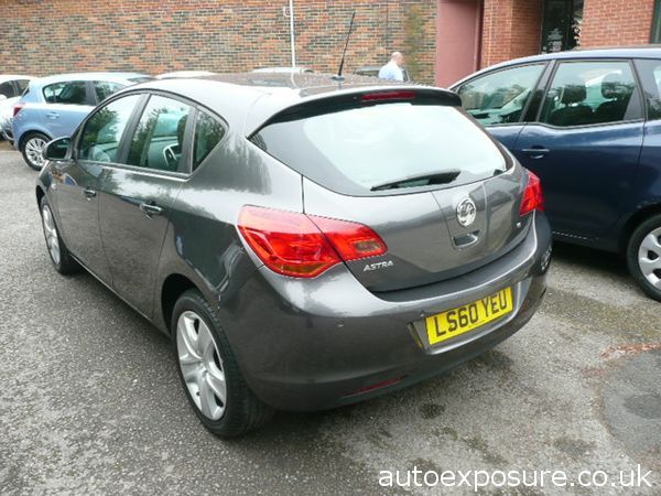 2010 VAUXHALL ASTRA 1.6i 16V image 5
