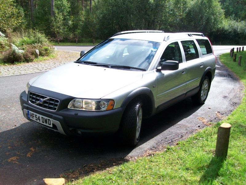 2005 Volvo XC70 image 3
