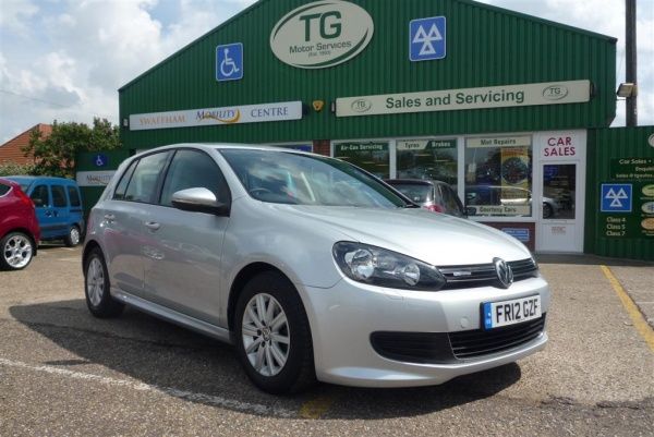 2012 Volkswagen Golf S TDi image 1