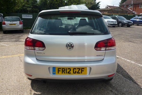 2012 Volkswagen Golf S TDi image 3