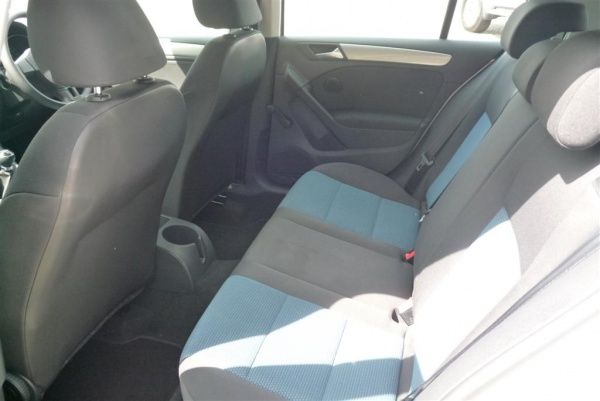 2012 Volkswagen Golf S TDi image 7