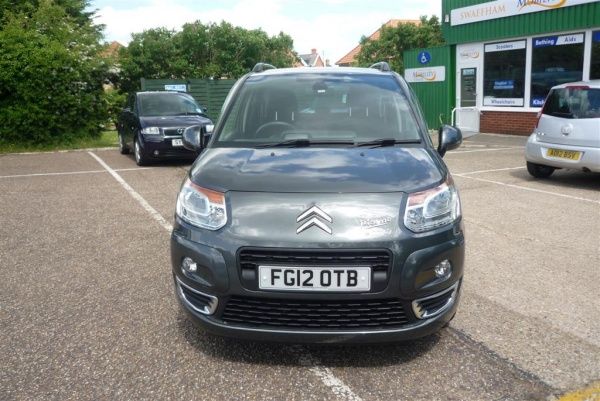 2012 Citroen C3 Picasso HDI Exclusive image 2