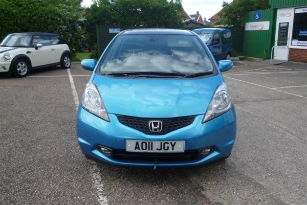 2011 Honda Jazz i-VTEC EX image 2