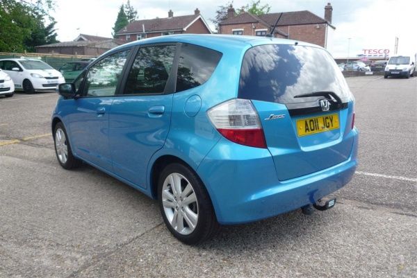 2011 Honda Jazz i-VTEC EX image 4