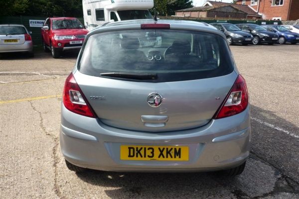2013 Vauxhall Corsa SE image 3