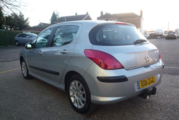 2011 Peugeot 308 HDI 92 SR image 4