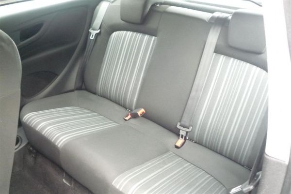 2010 Fiat Punto Evo Active image 7