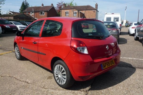 2009 Renault Clio Extreme image 4