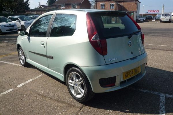 2004 Fiat Punto Sporting image 4